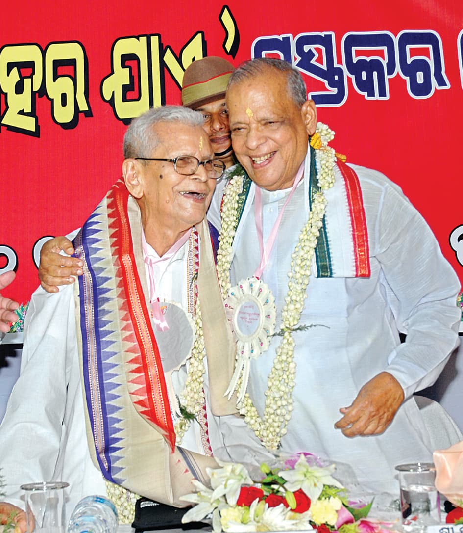 With Fakir Harichandan